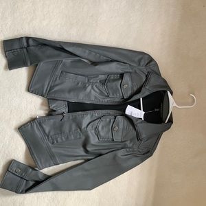 Gray band jacket